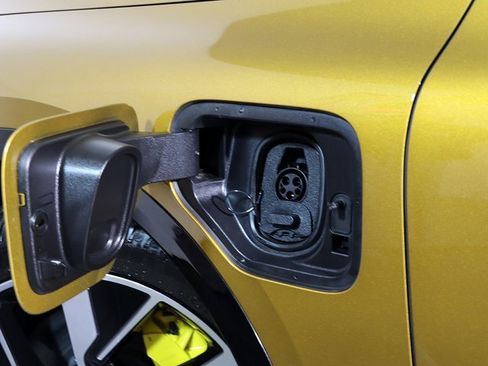 Certified 2024 Acura ZDX Type S image 12