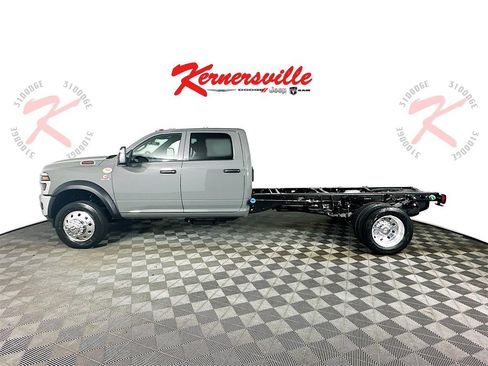 New 2026 RAM 5500 Tradesman image 4