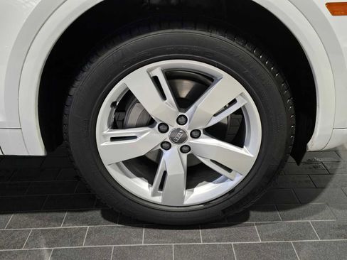 Used 2018 Audi Q5 2.0T Premium Plus image 11