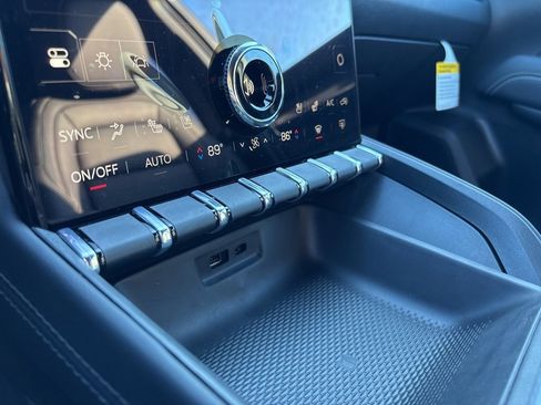 New 2026 GMC Terrain Elevation w/ Elevation Premium Package image 30