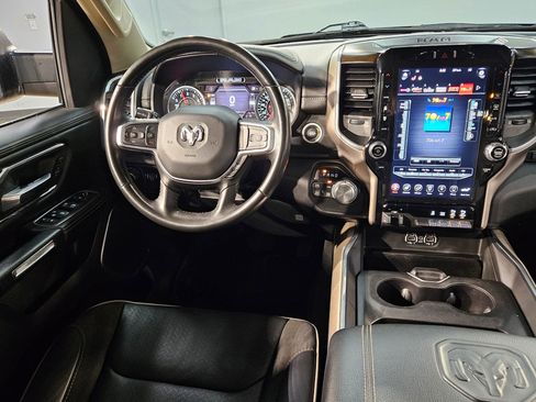 Used 2021 RAM 1500 Laramie image 9