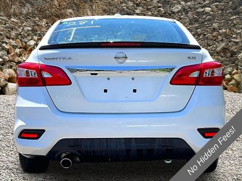 Used 2017 Nissan Sentra SR w/ SR Midnight Edition FWD image 4