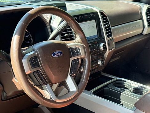 Used 2021 Ford F250 King Ranch w/ King Ranch Ultimate Package AWD/4WD image 18