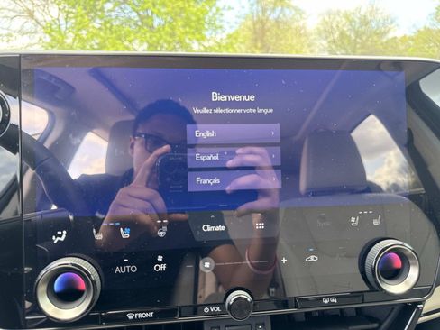 Used 2025 Lexus NX 350h AWD w/ Accessory Package (2T) image 22