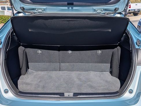 Used 2017 Toyota Prius Two image 9