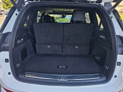 New 2024 Jeep Grand Cherokee L Overland w/ Advanced Protech Group III image 15