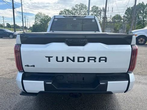 Used 2024 Toyota Tundra Platinum w/ TRD Off-Road Package AWD/4WD image 27
