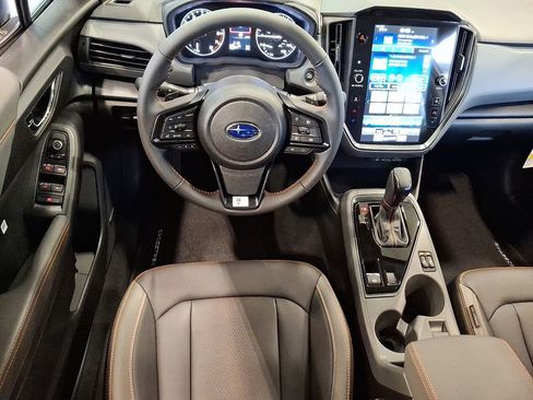 New 2025 Subaru Crosstrek 2.5i Limited w/ Crosstrek Mirror Package image 2