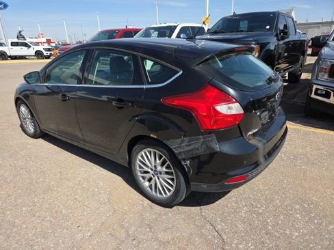 Used 2012 Ford Focus SEL image 3