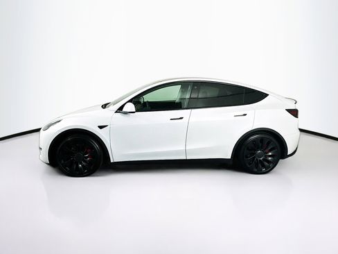 Used 2022 Tesla Model Y Performance AWD/4WD image 4