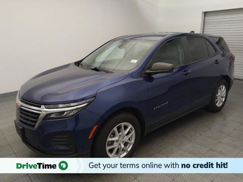 Used 2022 Chevrolet Equinox LS FWD image 1