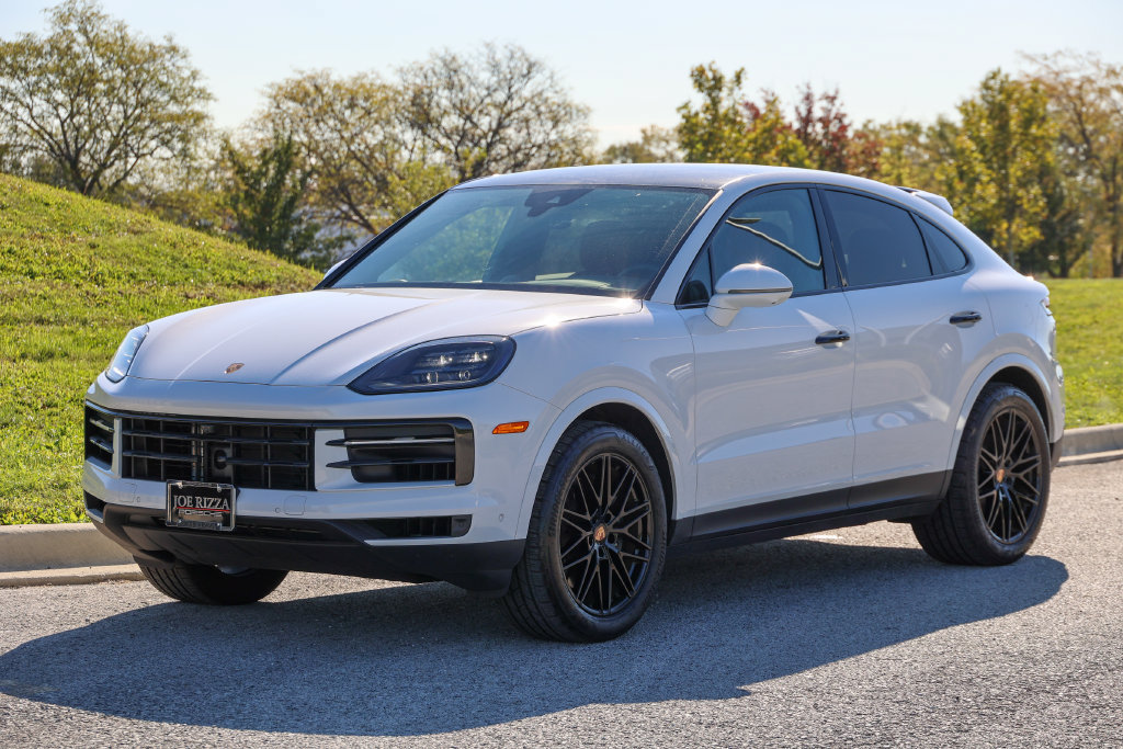 Certified 2026 Porsche Cayenne Coupe AWD/4WD image 25