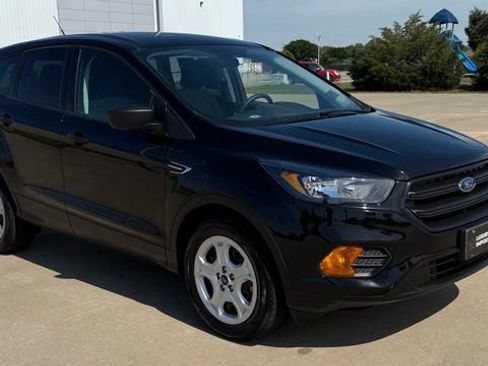 Used 2018 Ford Escape S FWD image 8