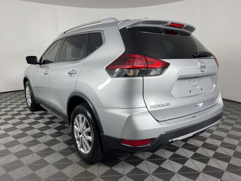 Used 2018 Nissan Rogue SV FWD image 8
