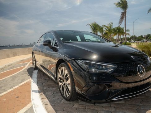 Used 2023 Mercedes-Benz EQE 350+ Sedan image 7