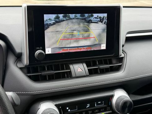 Used 2024 Toyota RAV4 LE image 20