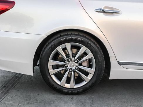 Used 2016 Lexus LS 460 w/ Comfort Package RWD image 12