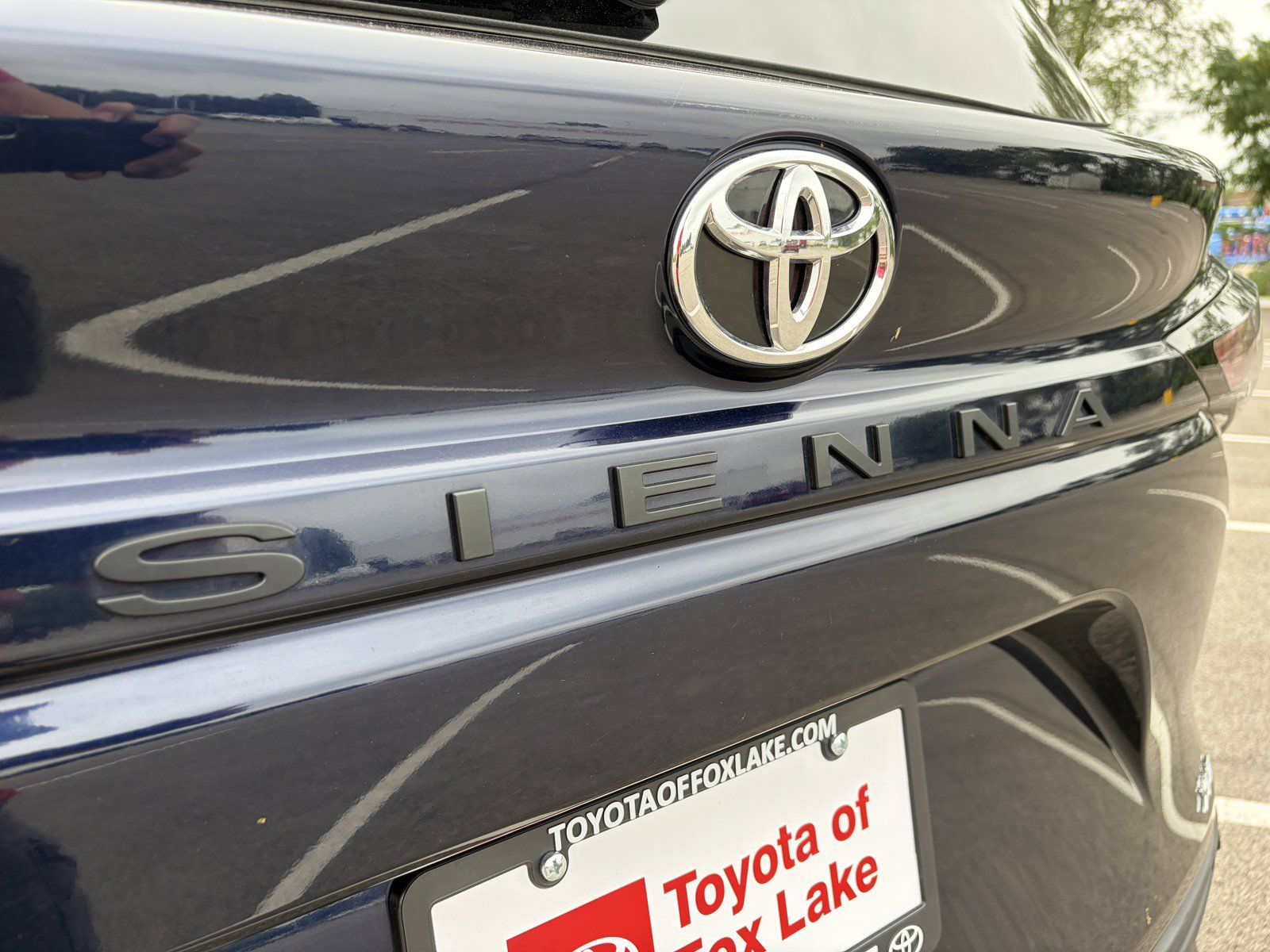 Used 2026 Toyota Sienna XLE FWD image 33