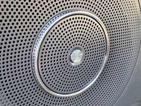 Certified 2024 Ford Expedition Limited image 10