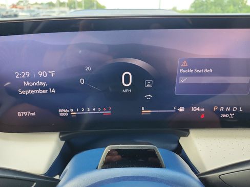 Used 2026 Buick Enclave Avenir w/ Super Cruise Package AWD/4WD image 23