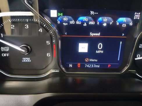 Used 2021 GMC Sierra 1500 Denali w/ Denali Ultimate Package AWD/4WD image 11