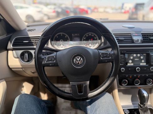 Used 2014 Volkswagen Passat TDI SE image 33