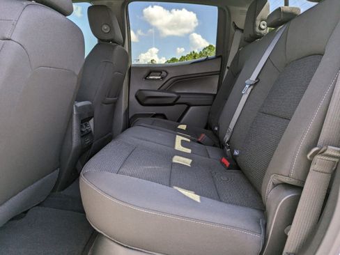 Used 2023 GMC Canyon Elevation w/ Convenience Package image 12