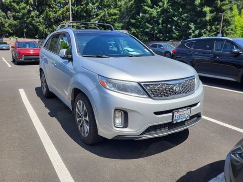 Used 2015 Kia Sorento SX AWD/4WD image 2