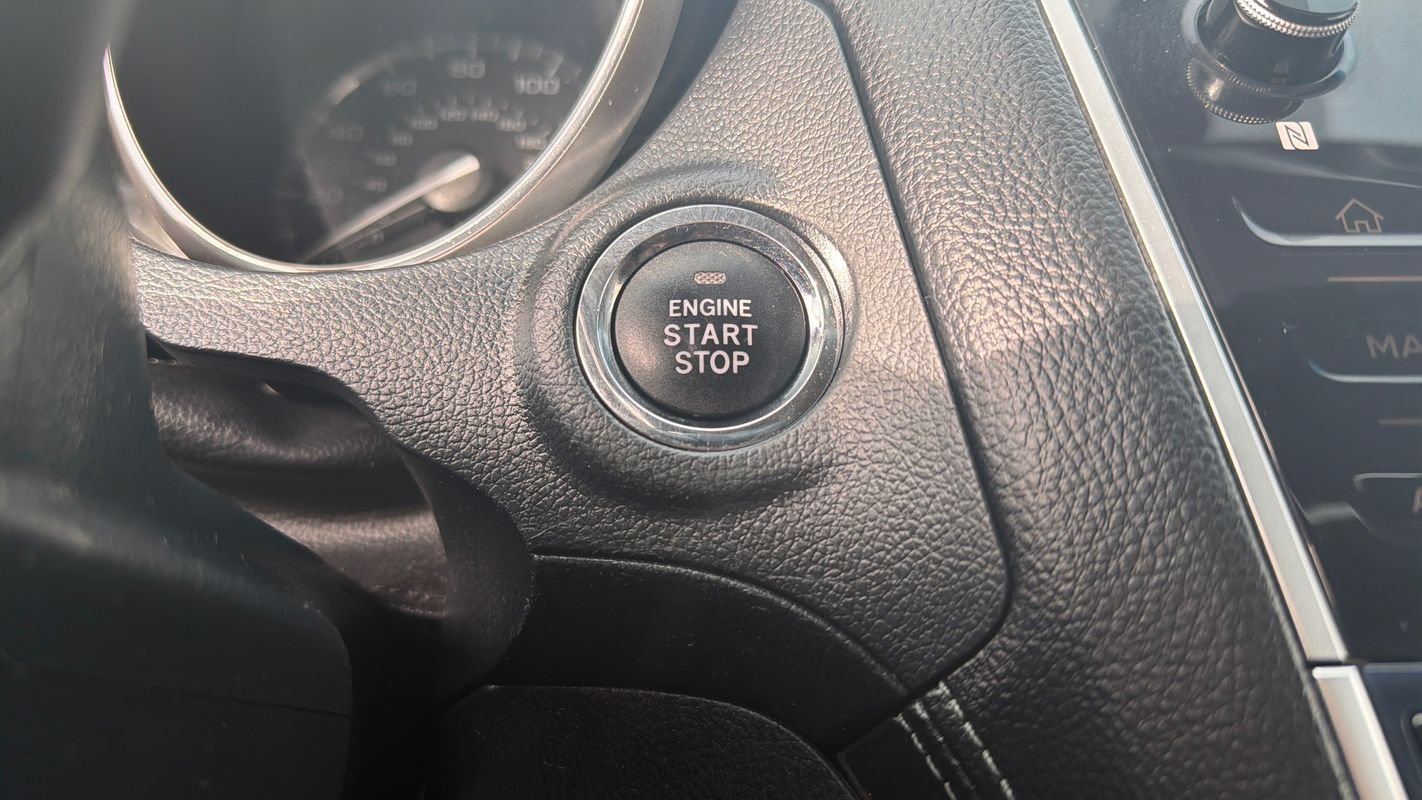Used 2019 Subaru Outback 3.6R Touring AWD/4WD image 18