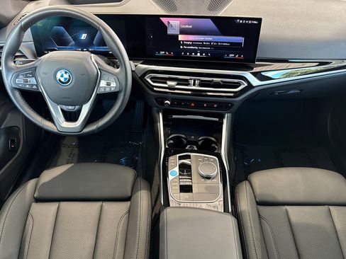 Used 2024 BMW i4 xDrive40i w/ Premium Package AWD/4WD image 17