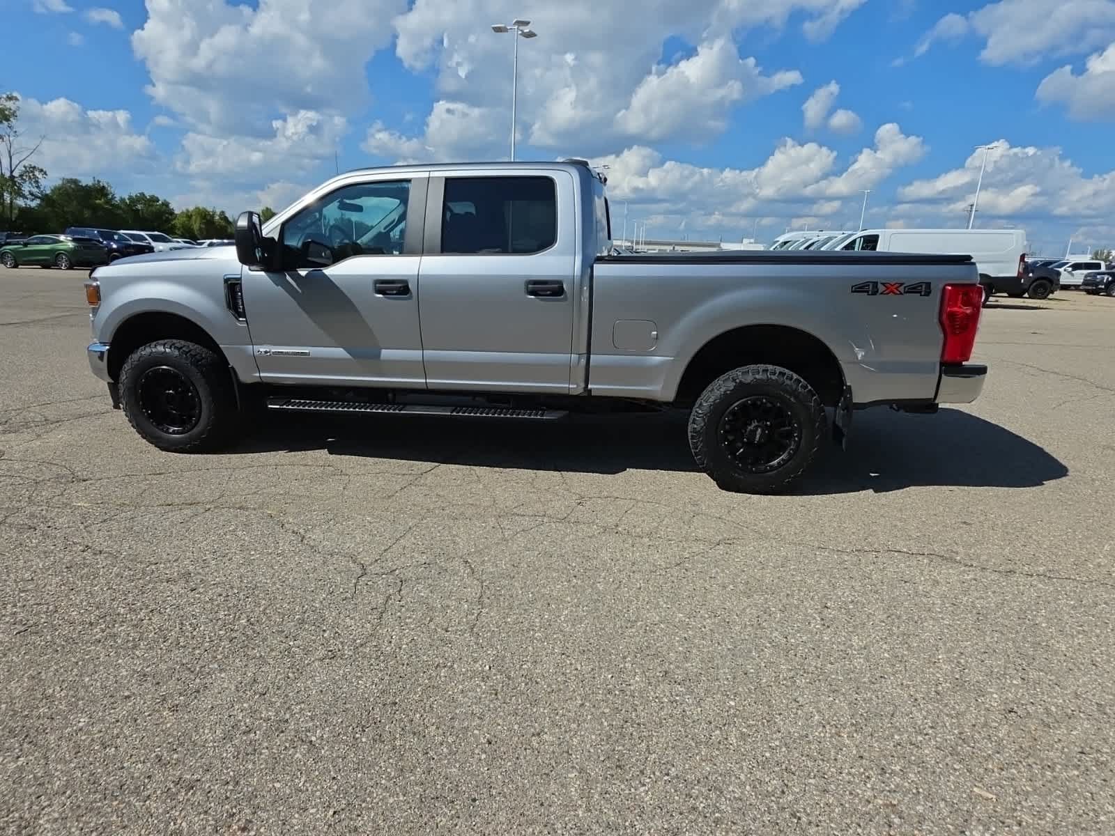 Used 2021 Ford F250 XL AWD/4WD image 16