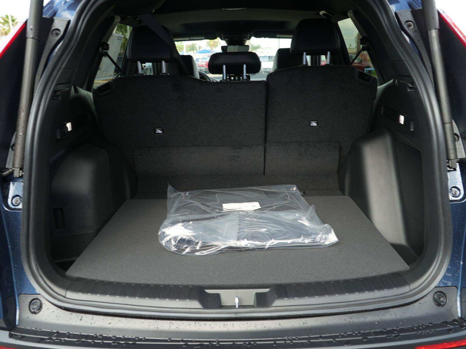 New 2027 Honda CR-V Sport Touring image 8