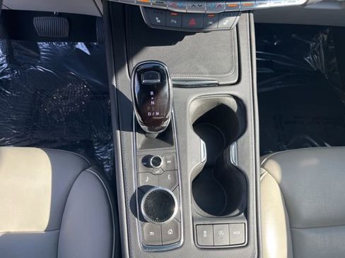 Certified 2022 Cadillac XT4 Luxury w/ Cold Weather Package image 30