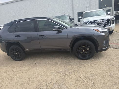 Used 2024 Toyota RAV4 XSE w/ Advanced Technology Package AWD/4WD image 3