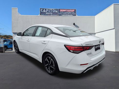 Used 2024 Nissan Sentra SV image 4