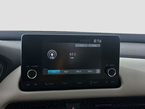 Used 2025 Honda HR-V LX image 19