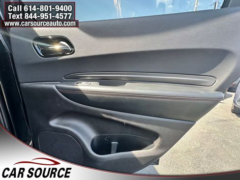 Used 2025 Dodge Durango GT RWD image 24