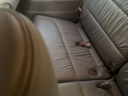 Used 2010 Honda Odyssey EX-L image 10