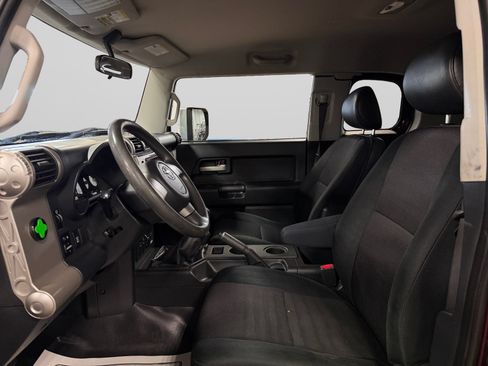 Used 2007 Toyota FJ Cruiser 4WD image 15