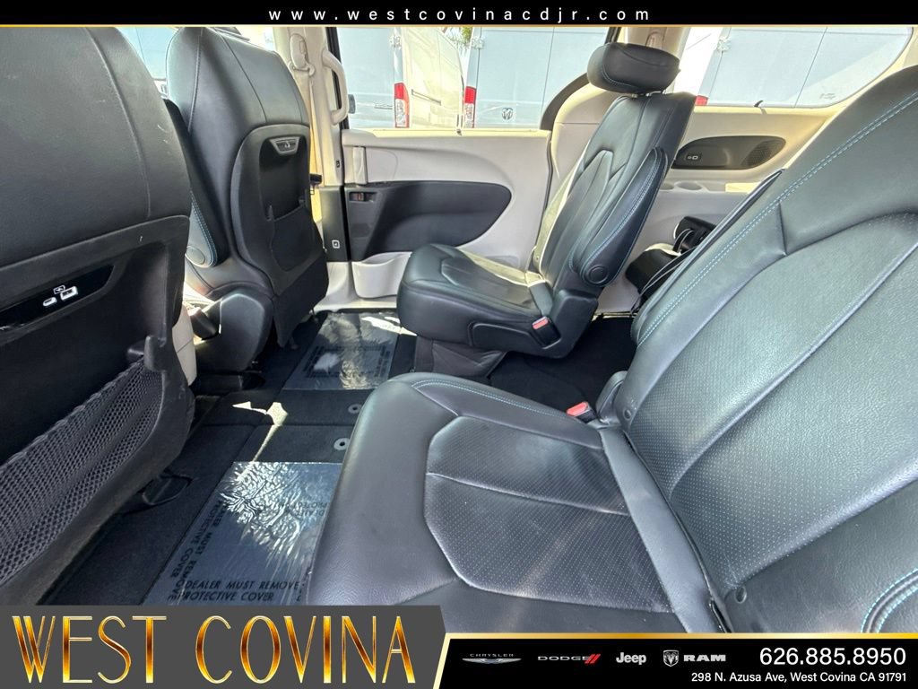 Used 2021 Chrysler Pacifica Touring-L w/ Premium & Safety Sphere Group AWD/4WD image 27