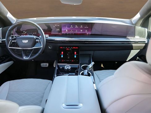 Certified 2025 Cadillac Escalade V w/ LPO, ONYX Package image 26