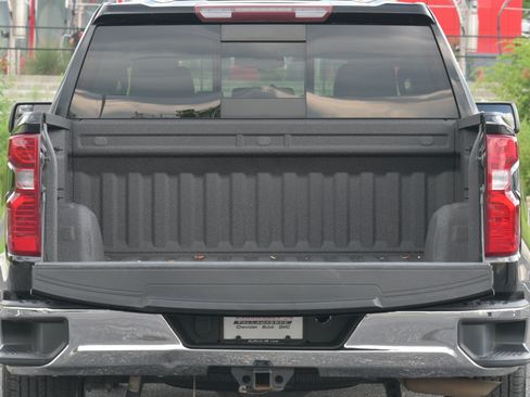 Used 2020 Chevrolet Silverado 1500 LT w/ Texas Edition RWD image 32