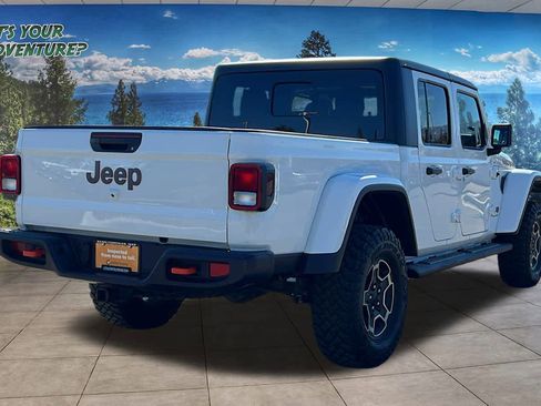 Certified 2022 Jeep Gladiator Mojave w/ Cold Weather Group image 5