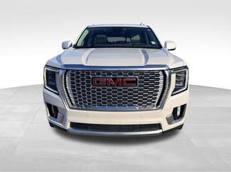 Used 2023 GMC Yukon Denali video 2