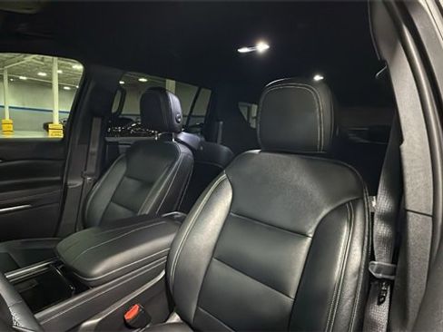 Certified 2024 Chevrolet Traverse LT w/ Trailering Package image 13