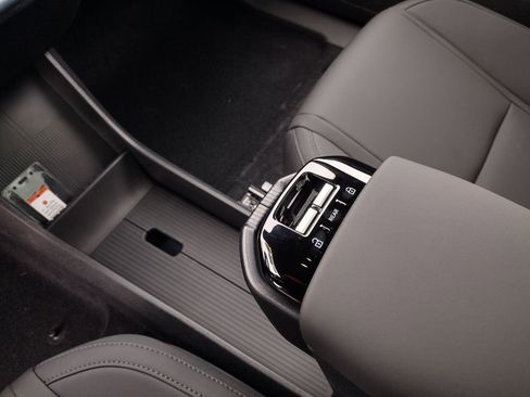 New 2025 Volvo EX30 Ultra w/ Climate Package image 14