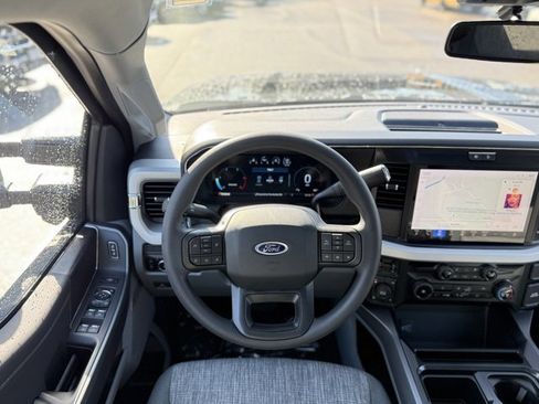 New 2026 Ford F250 XLT w/ XLT Premium Package image 19