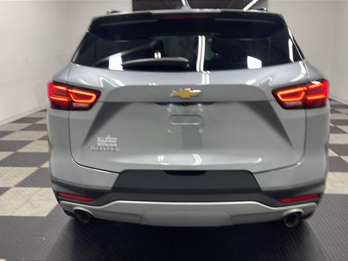 Used 2023 Chevrolet Blazer LT w/ Convenience Package FWD image 16