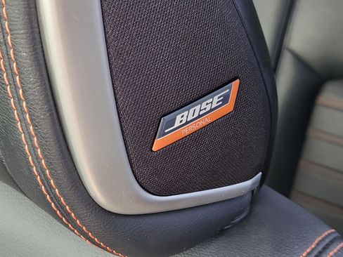 Used 2018 Nissan Kicks SR w/ Premium Package FWD image 17