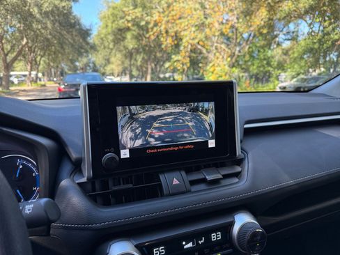 Used 2025 Toyota RAV4 LE image 17